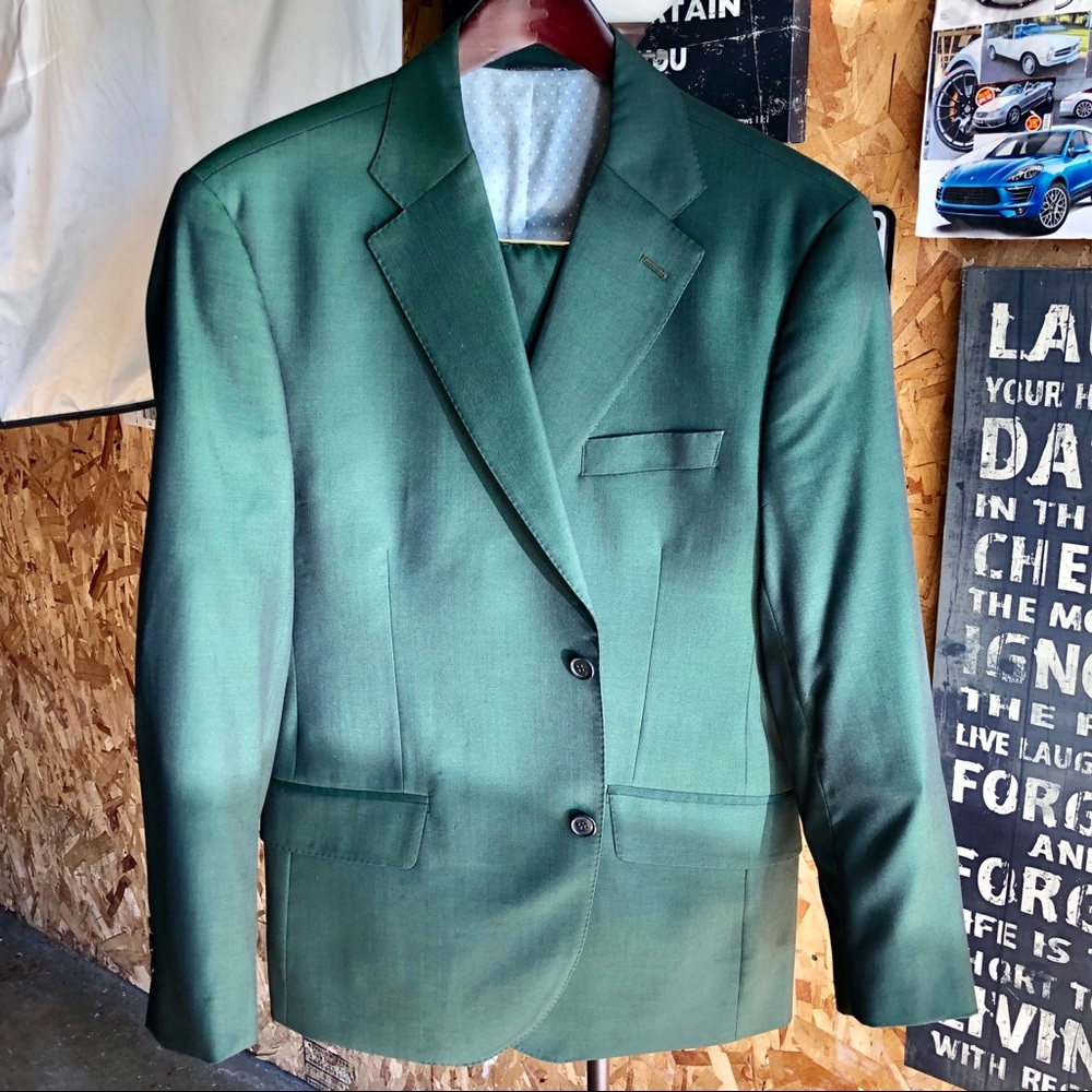Jade Green Men’s slim cut Suit made in Italy